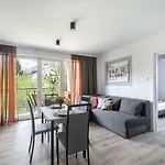 Everysky - Konopnickiej 11 Апартаменты *