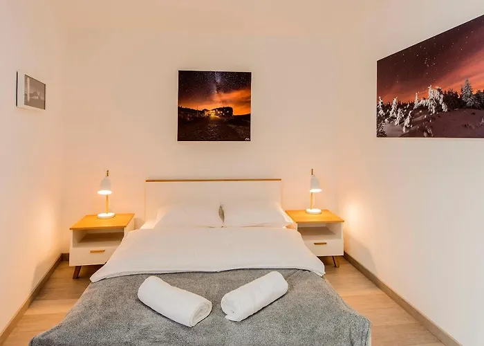 Everysky - Konopnickiej 11