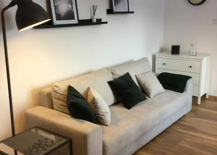 Everysky - Konopnickiej 11 *